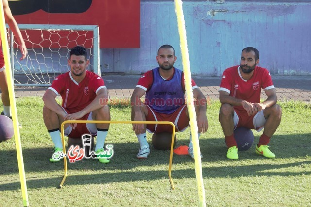  فيديو: إدارة الوحدة تحتفل واللاعبين بعيد الأضحى .. ويؤكدون  الان جاء وقت العمل والعطاء على ارض المسطح الأخضر 